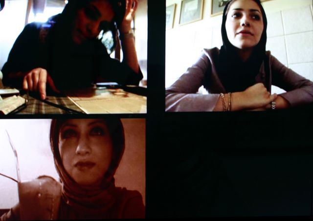 iranian_glances_amirali_ghasemi__iran_my_video_diary__2007_video