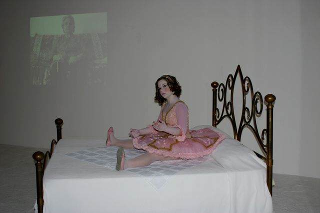 di_guida___vargas_italia_senza_titolo__2010_video__performance__installazione